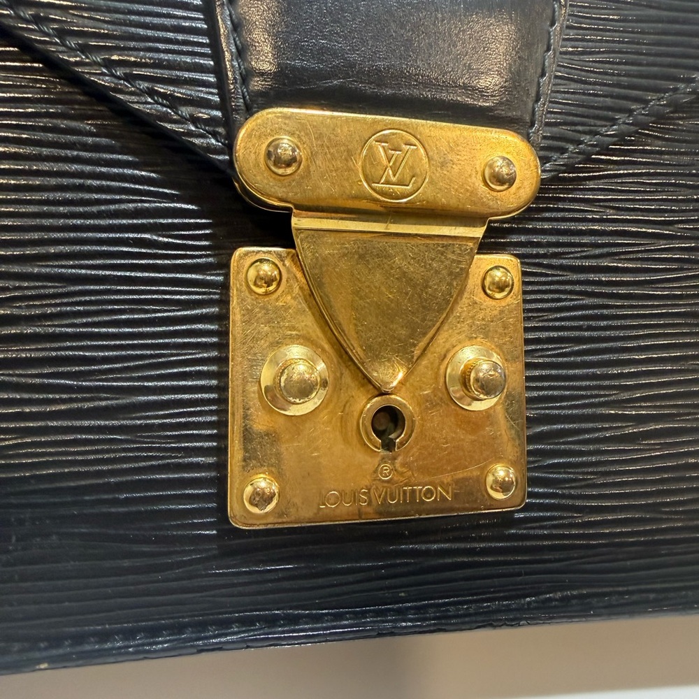 Louis Vuitton Black Epi Pochette Sellier Dragonne Clutch - Picture 2 of 11